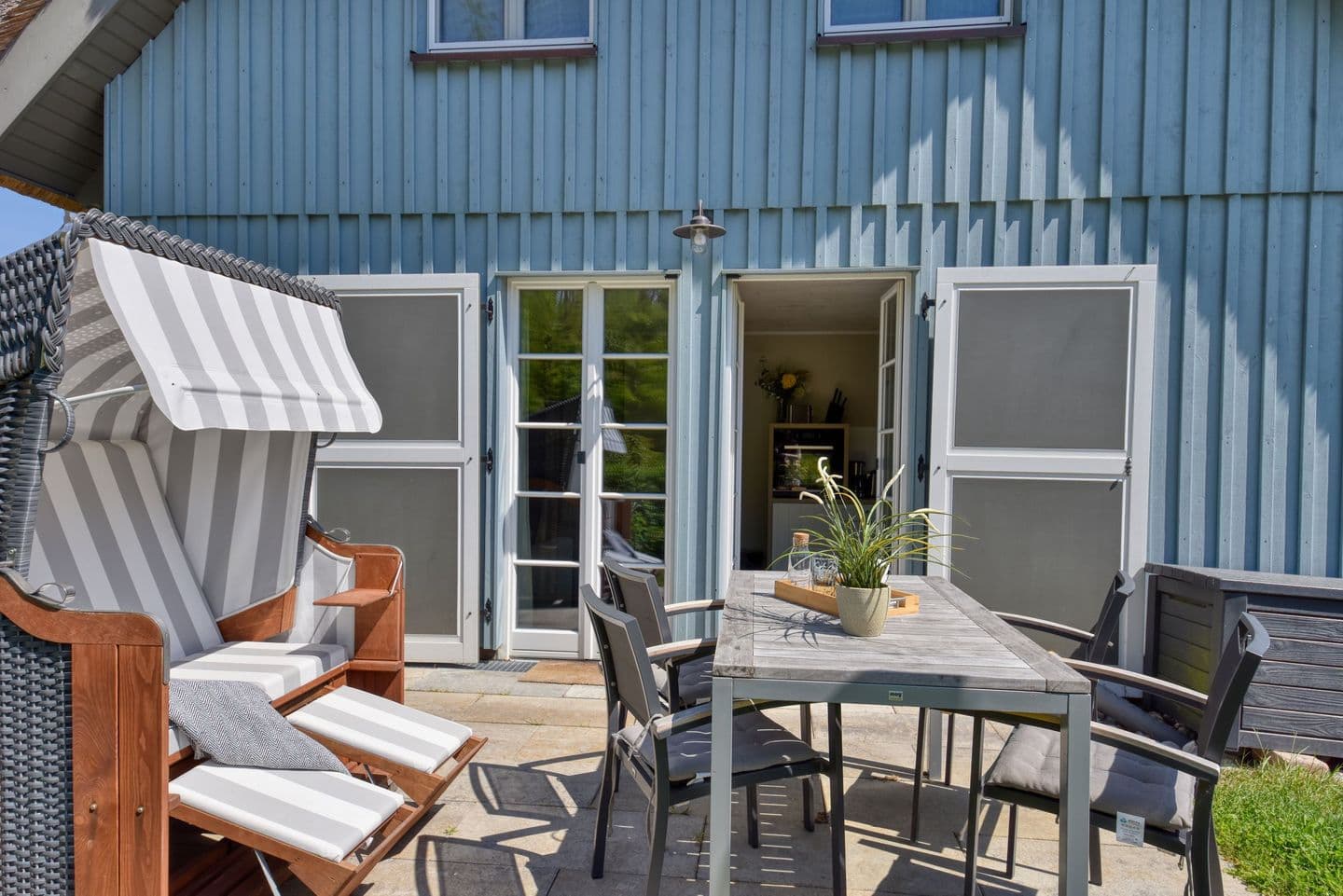 Ferienhaus Blaumeise Feriendorf 06 Klein Stresow Rügen in Klein Stresow – Terrasse