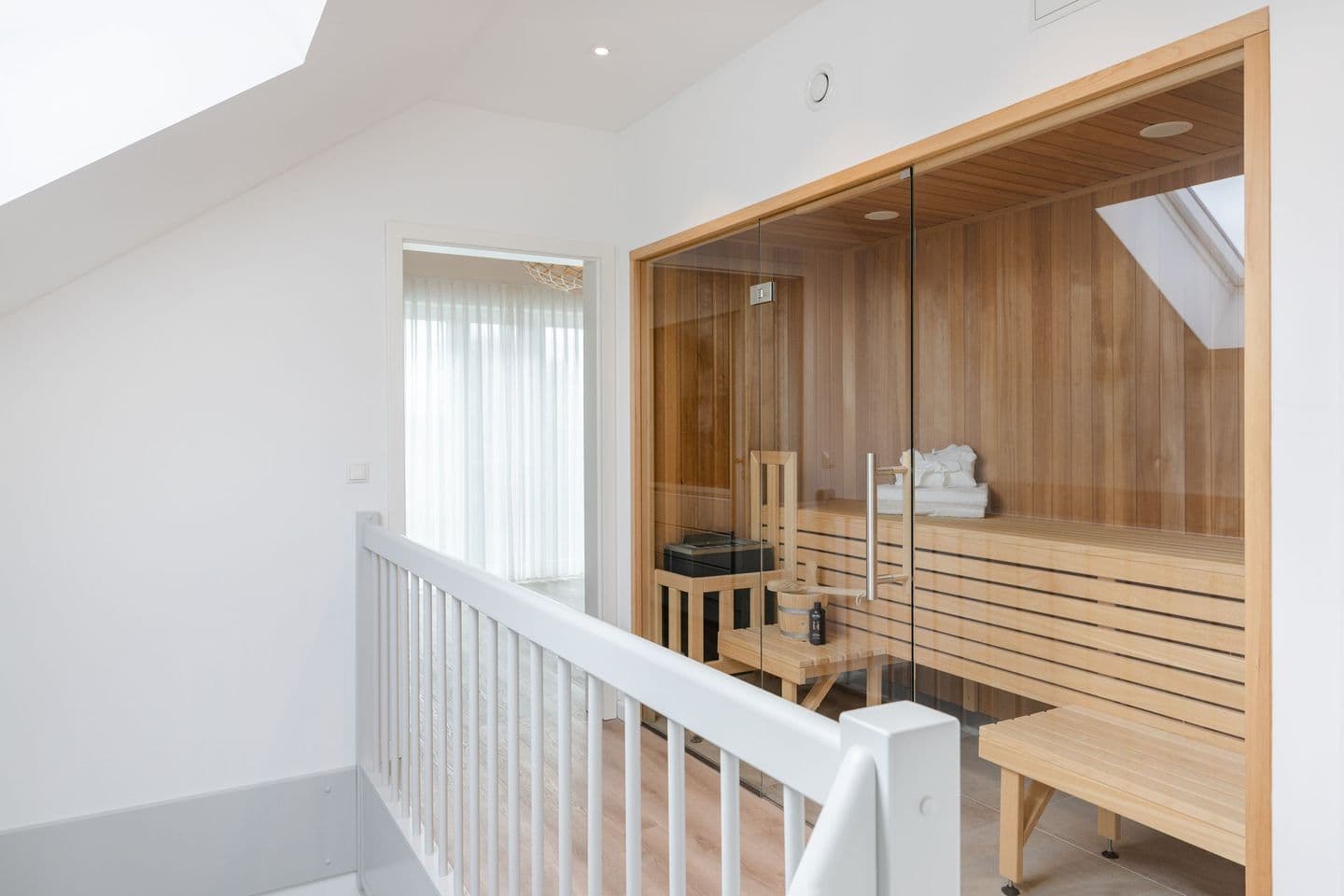 Ferienhaus D Schilfhütte Neukamp in Neukamp – Sauna