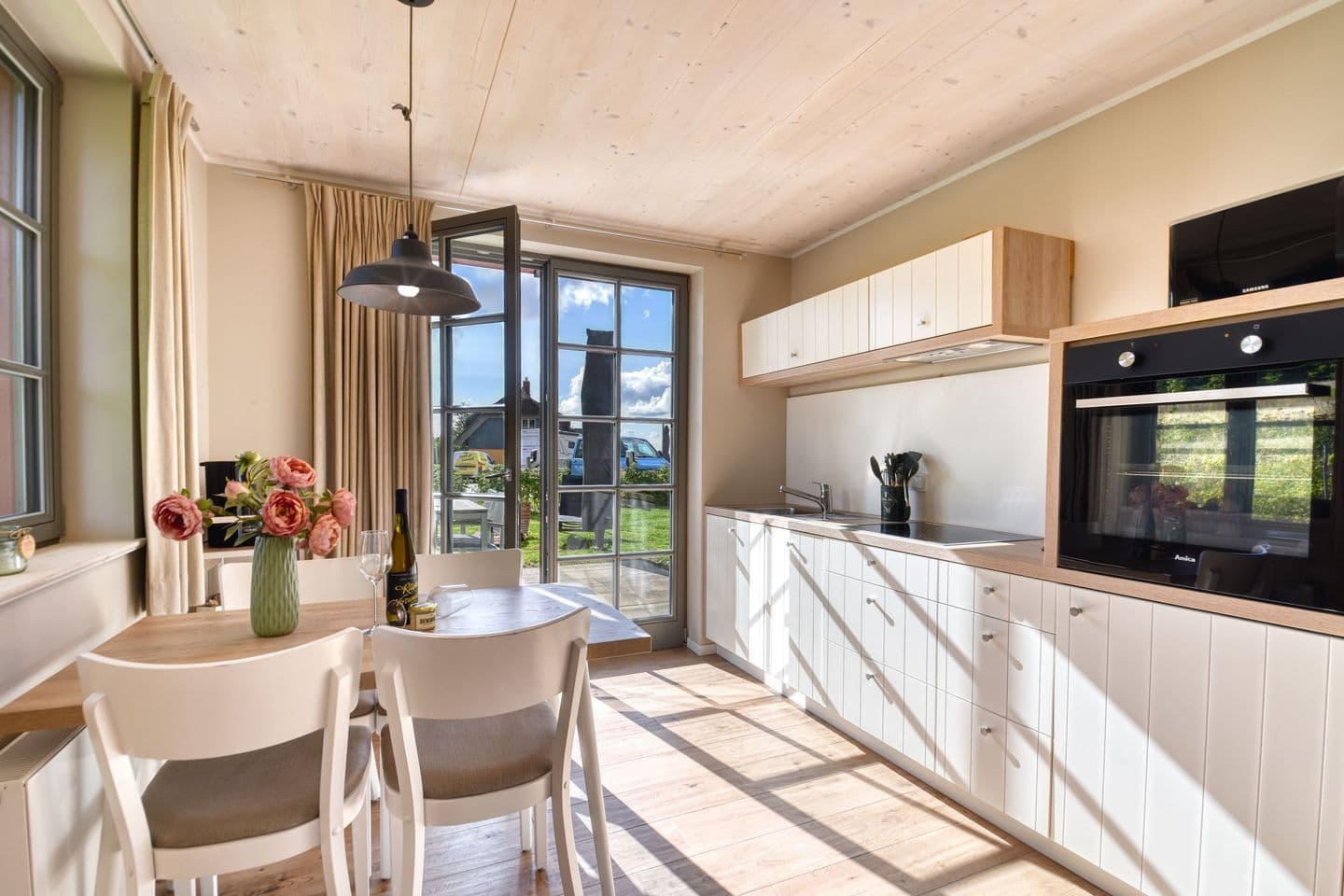 Ferienhaus "die Müllerei" 11 Feriendorf Klein Stresow Rügen in Klein Stresow – Küche