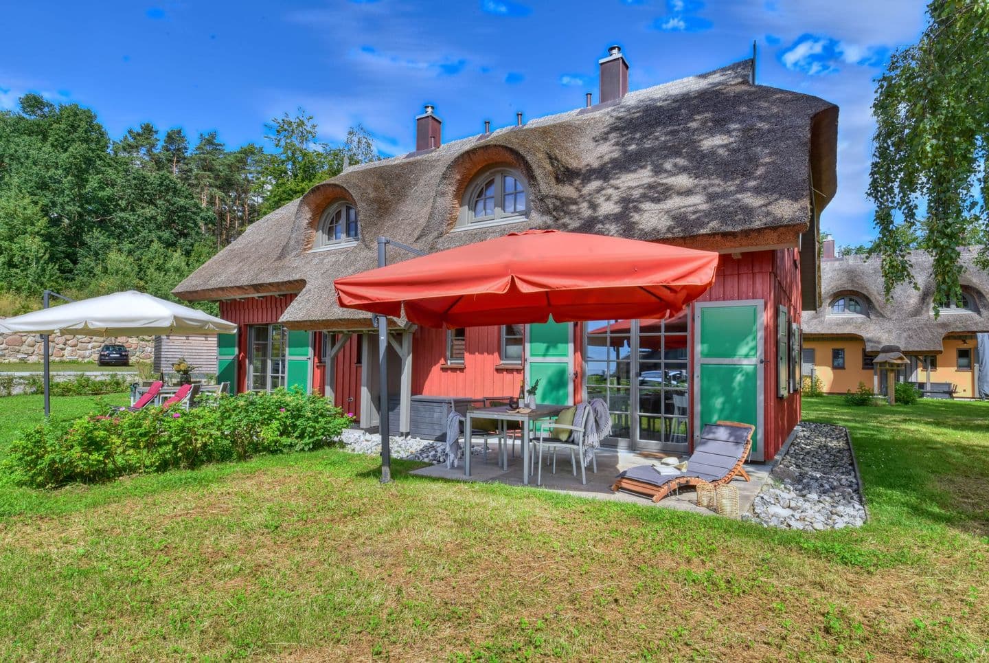 Ferienhaus "die Müllerei" 11 Feriendorf Klein Stresow Rügen in Klein Stresow – Terrasse