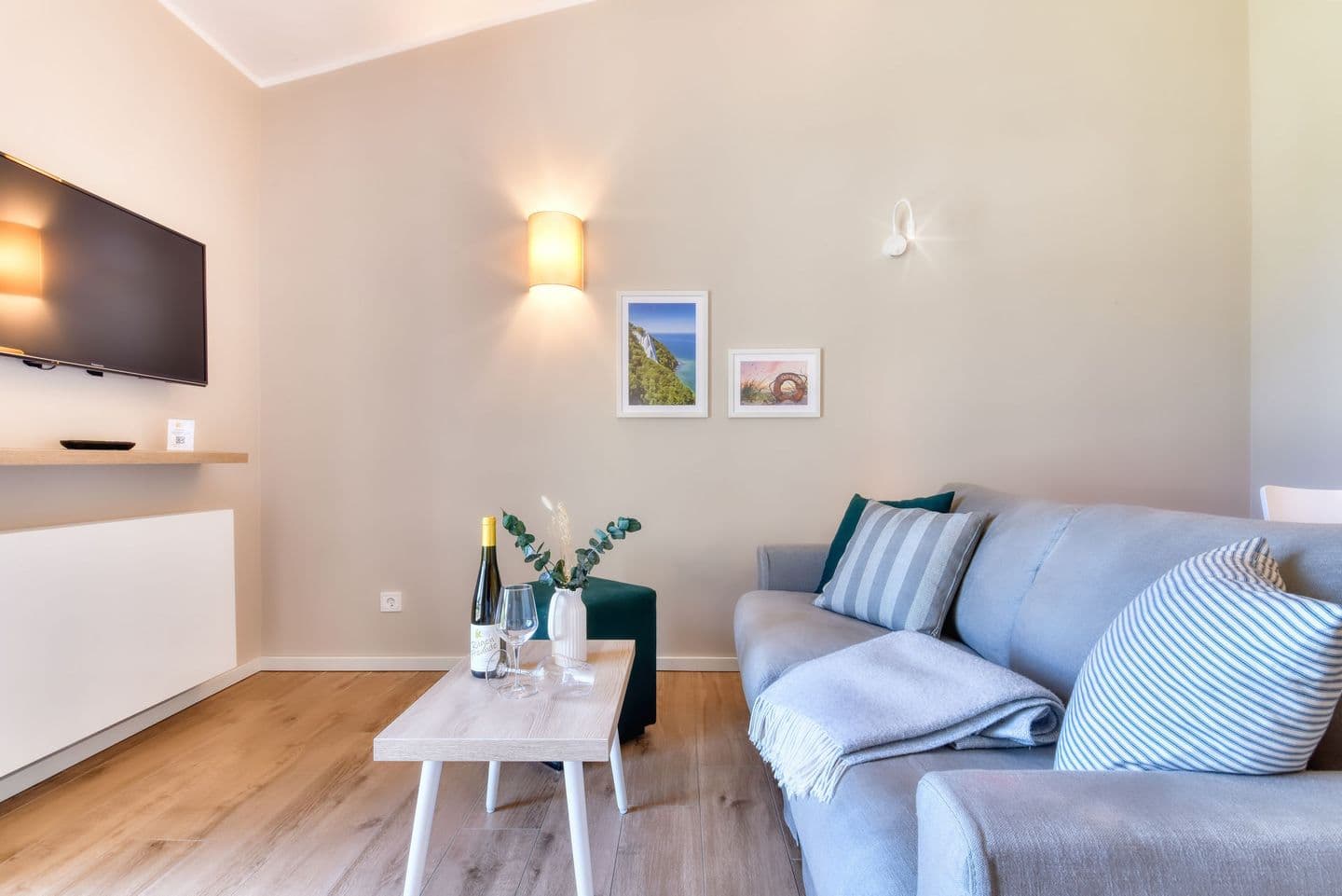 Ferienhaus Frische Brise 33 Feriendorf Klein Stresow Rügen in Klein Stresow – Wohnzimmer