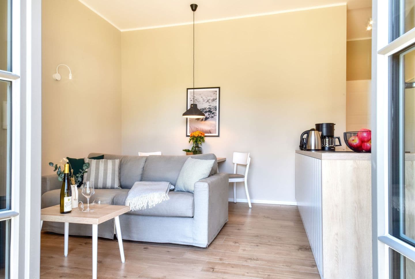 Ferienhaus Frische Brise 33 Feriendorf Klein Stresow Rügen in Klein Stresow – Wohnzimmer