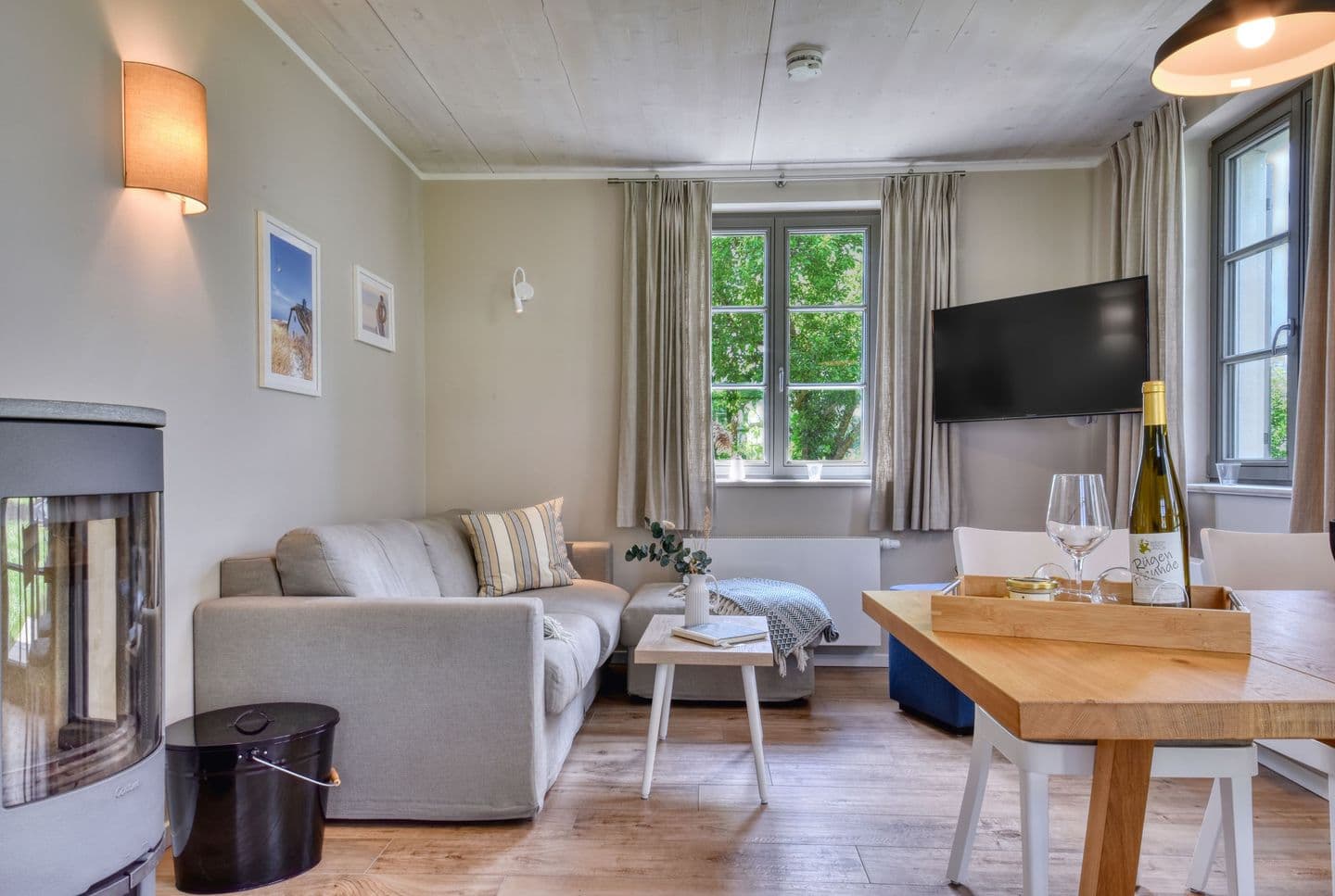 Ferienhaus Huus Waterkant 18 Feriendorf Klein Stresow Rügen in Klein Stresow – Wohnzimmer