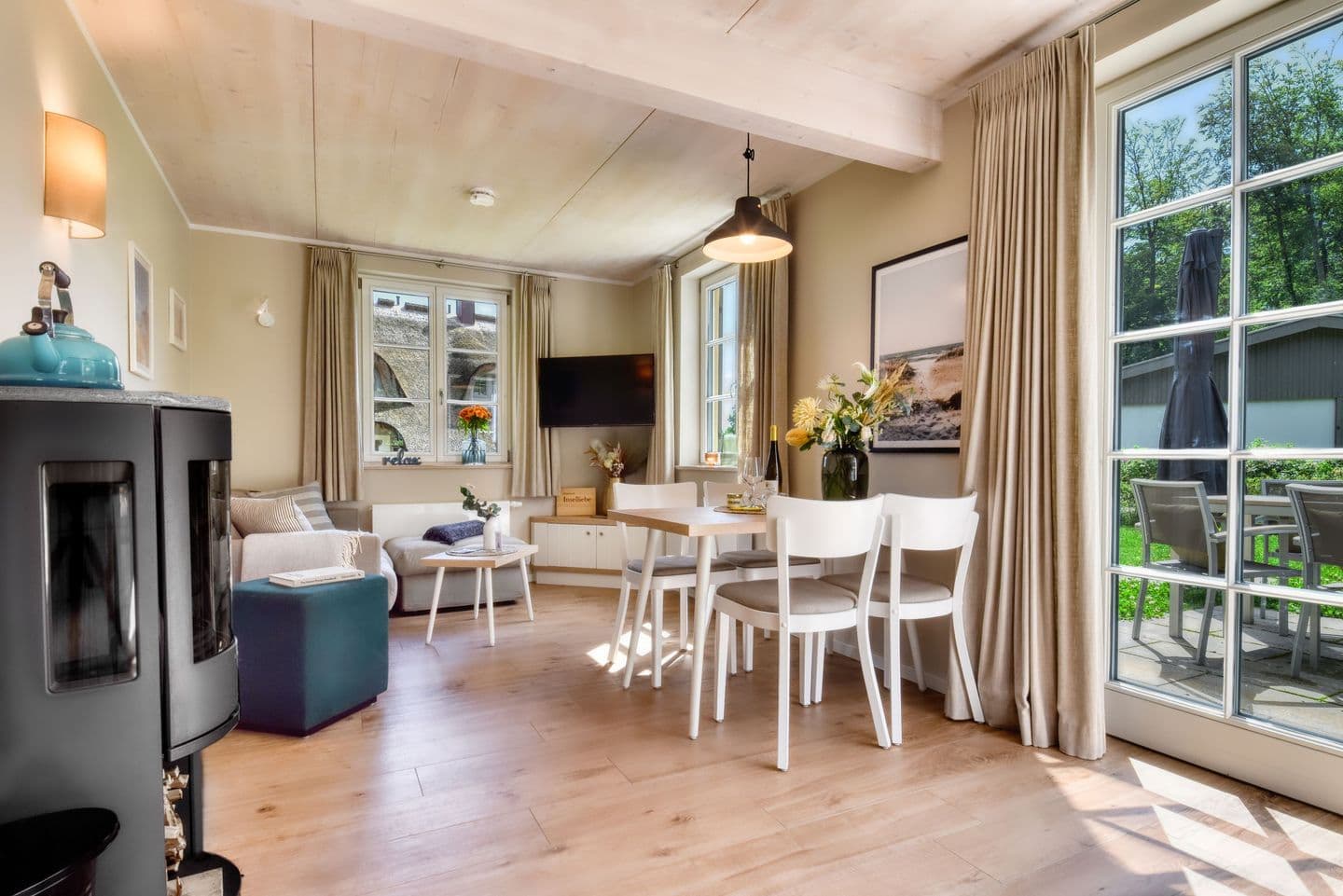 Ferienhaus Inselliebe 02 Feriendorf Klein Stresow Rügen in Klein Stresow – Wohnzimmer