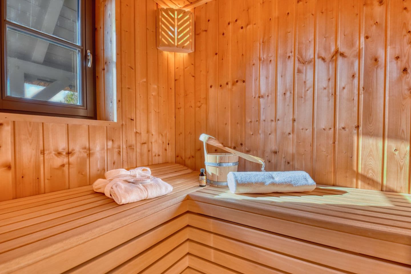 Ferienhaus Mee(h)r Zeit 07 Feriendorf Klein Stresow Rügen in Klein Stresow – Sauna