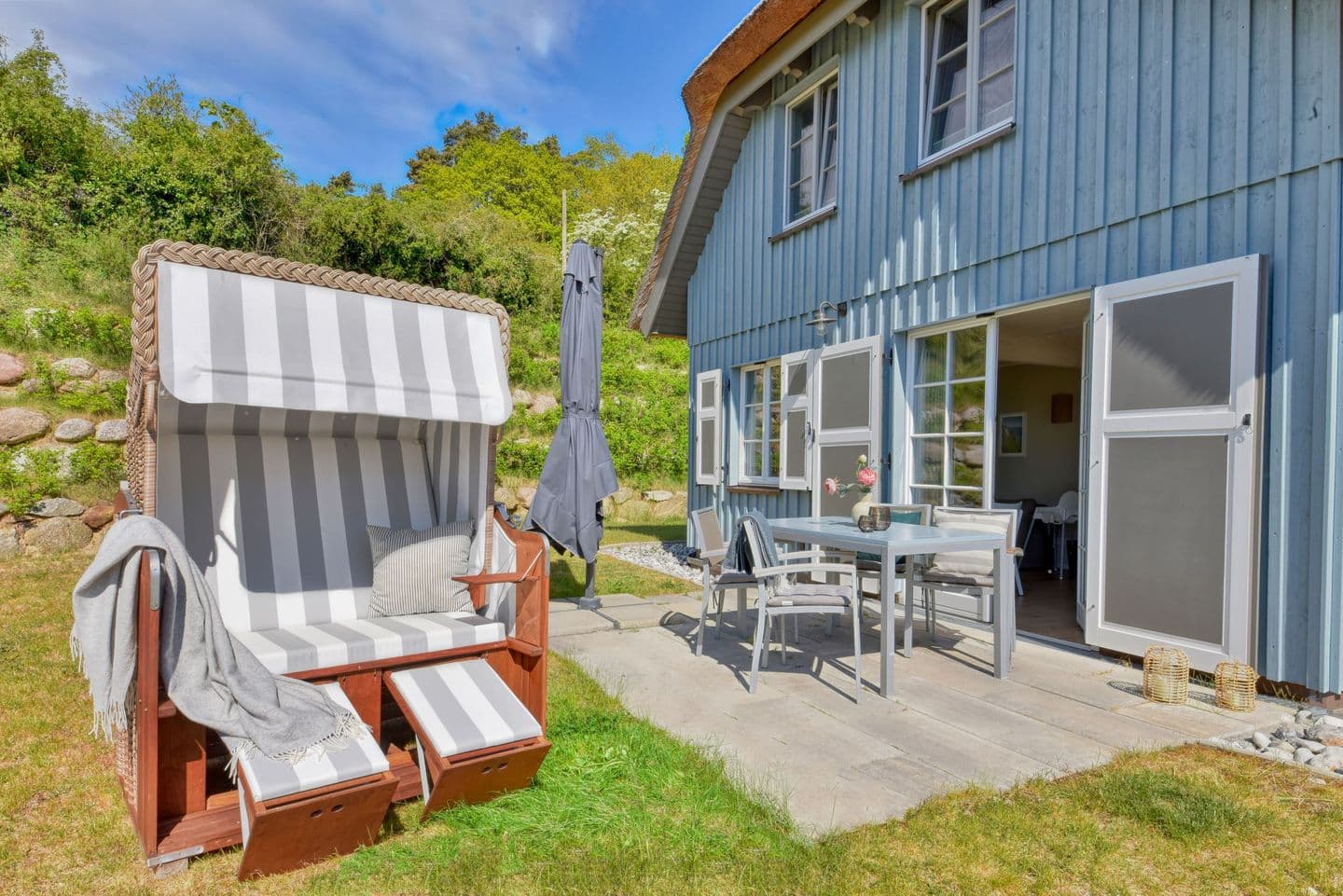 Ferienhaus Reetblick 23 Feriendorf Klein Stresow Rügen in Klein Stresow – Terrasse