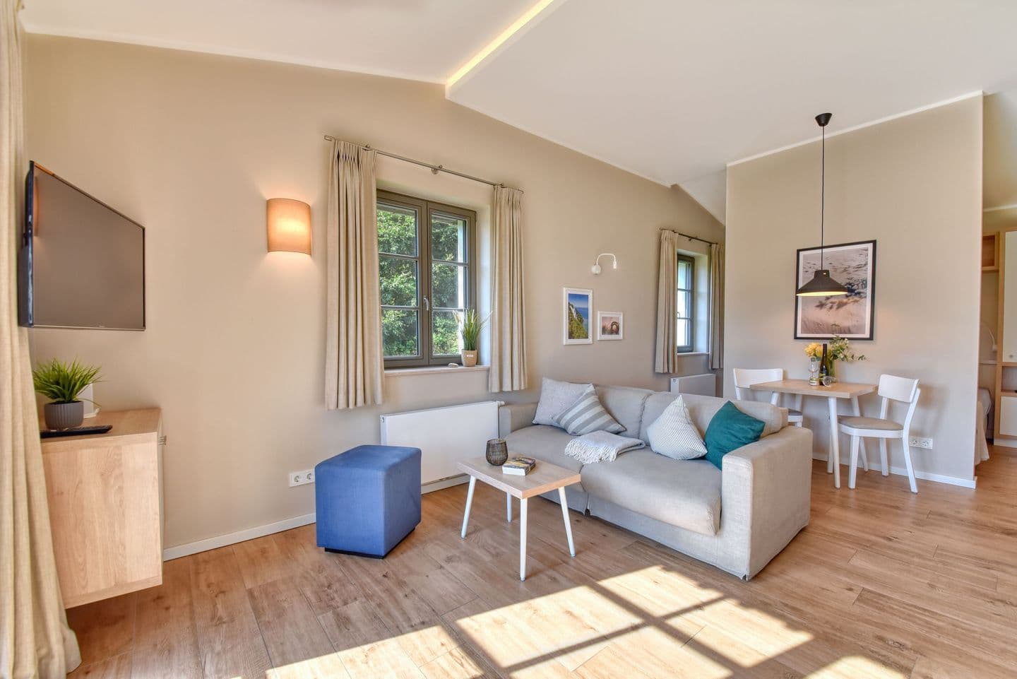 Ferienhaus Svantevit 31 Feriendorf Klein Stresow Rügen in Klein Stresow – Wohnzimmer