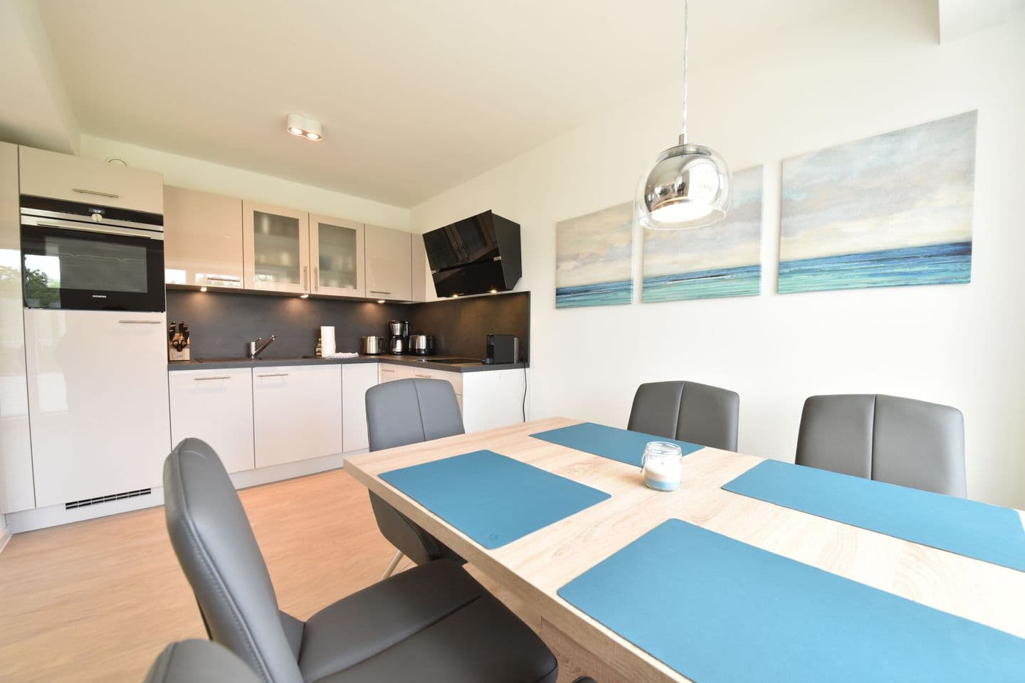 Ferienwohnung Aquamarin im Haus Arkona Prora in Prora – Wohnzimmer