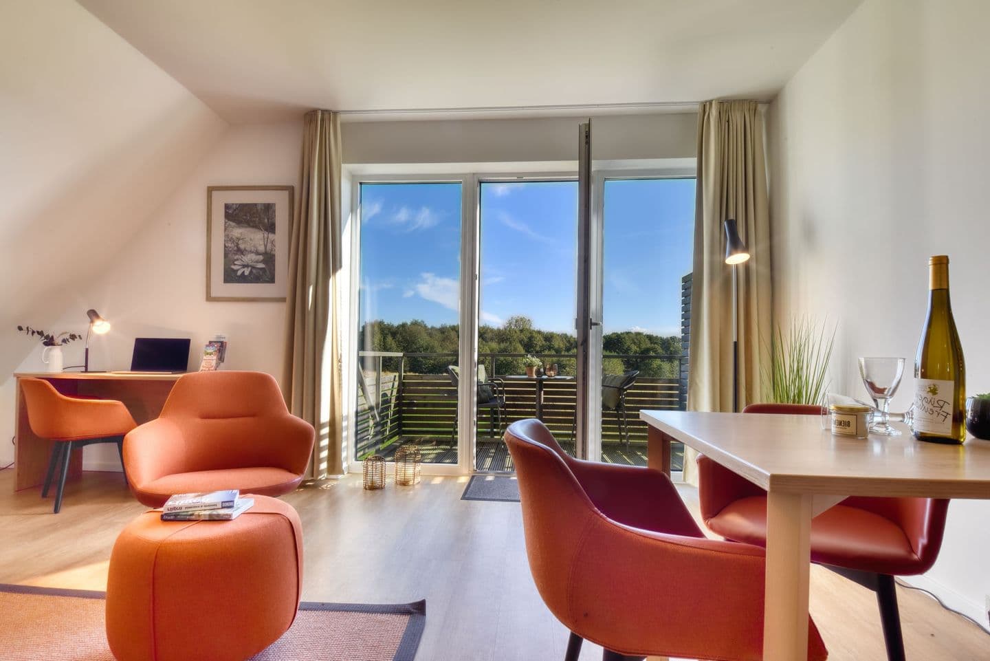 Ferienwohnung Bartmeise 38 im Wreecher Idyll Rügen in Wreechen – Wohnzimmer