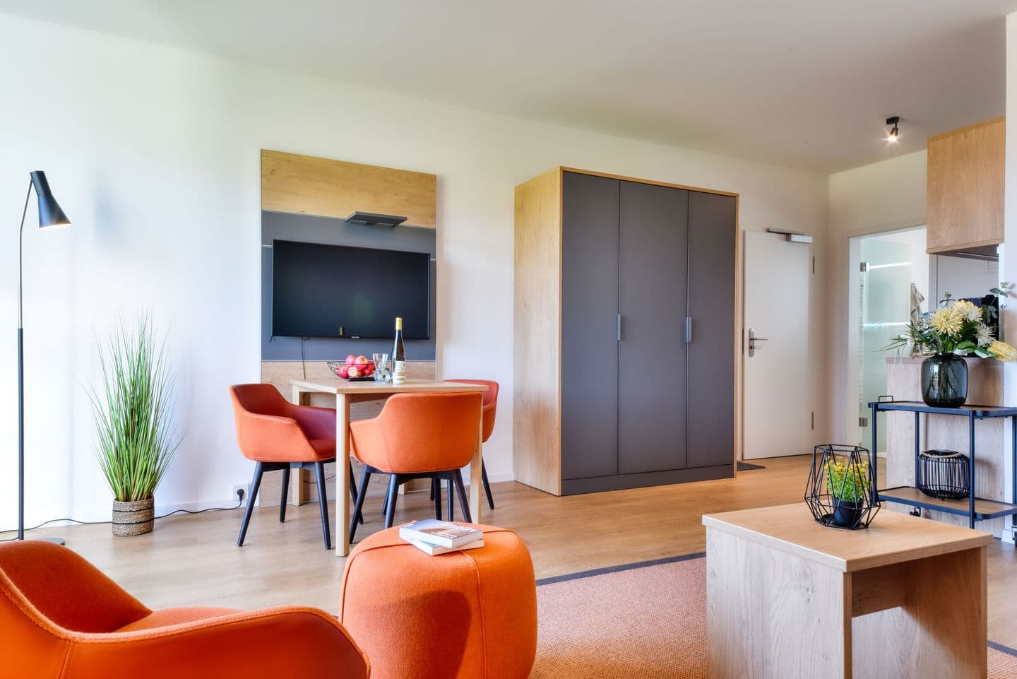 Ferienwohnung Bartmeise 38 im Wreecher Idyll Rügen in Wreechen – Wohnzimmer