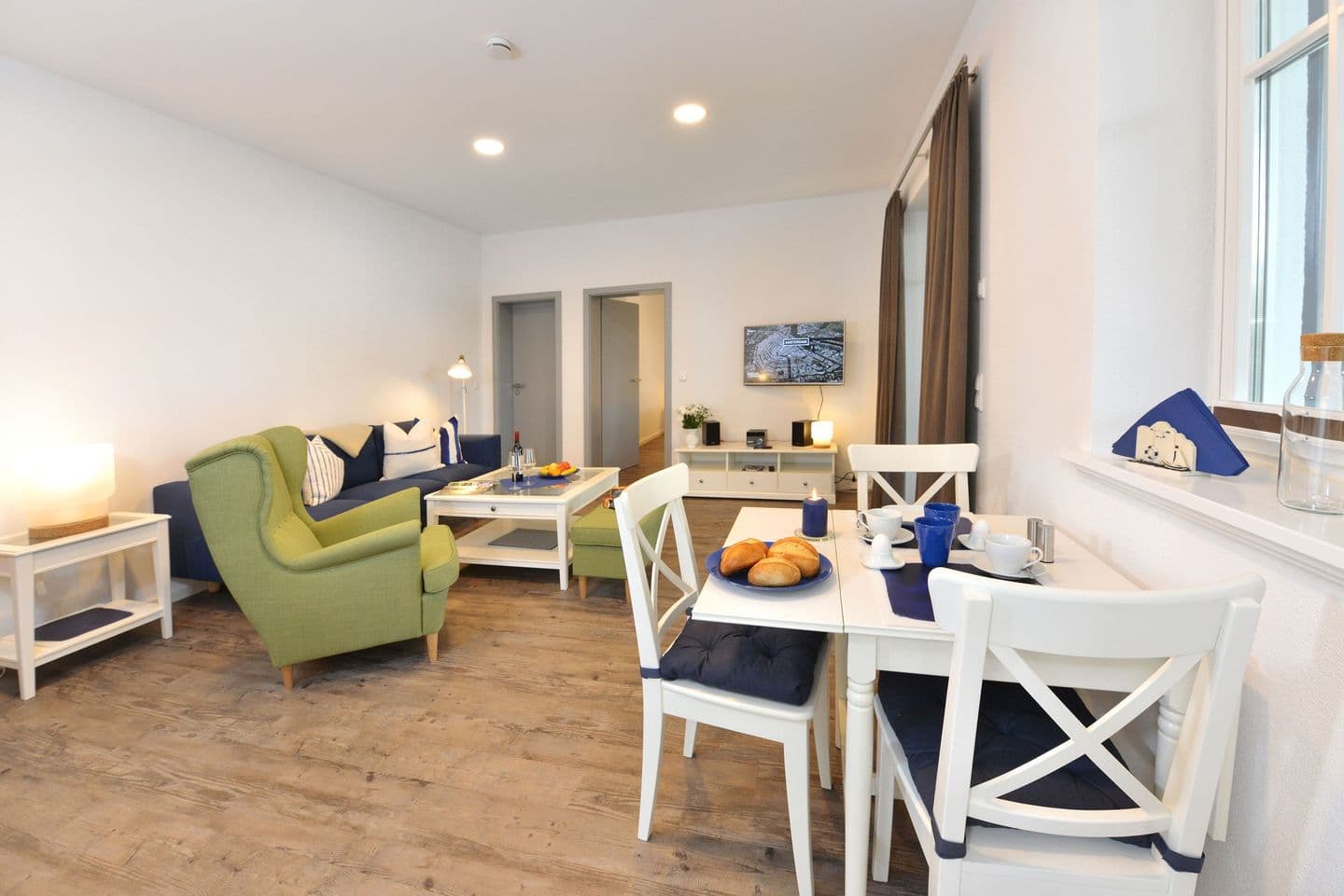 Ferienwohnung Blaues Haus App. 3 in Ralswiek in Ralswiek – Wohnzimmer