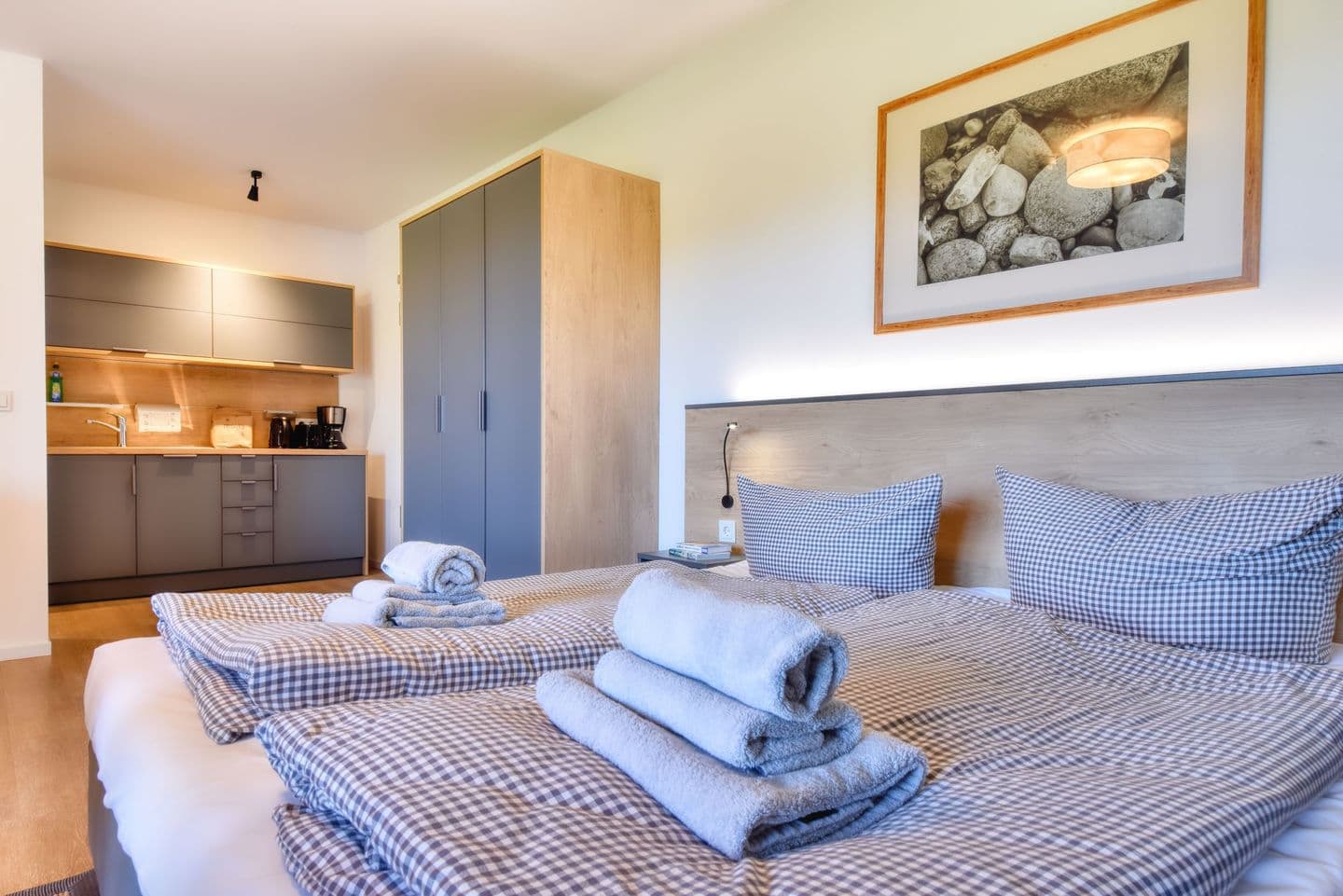 Ferienwohnung Eiderente 29 im Wreecher Idyll Rügen in Wreechen – Schlafzimmer