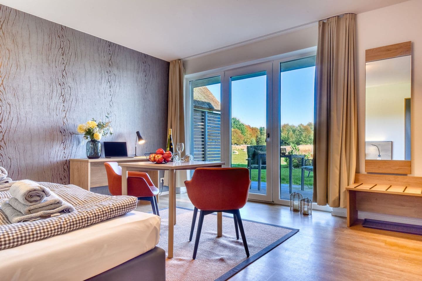 Ferienwohnung Eiderente 29 im Wreecher Idyll Rügen in Wreechen – Wohnzimmer