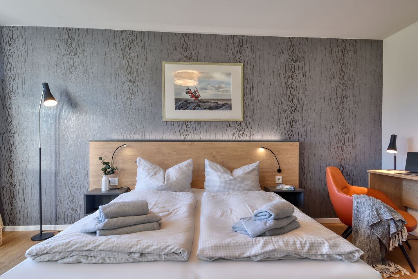 Ferienwohnung Fischadler 34: Studio mit Balkon im Wreecher Idyll auf Rügen in Wreechen – Wohnzimmer