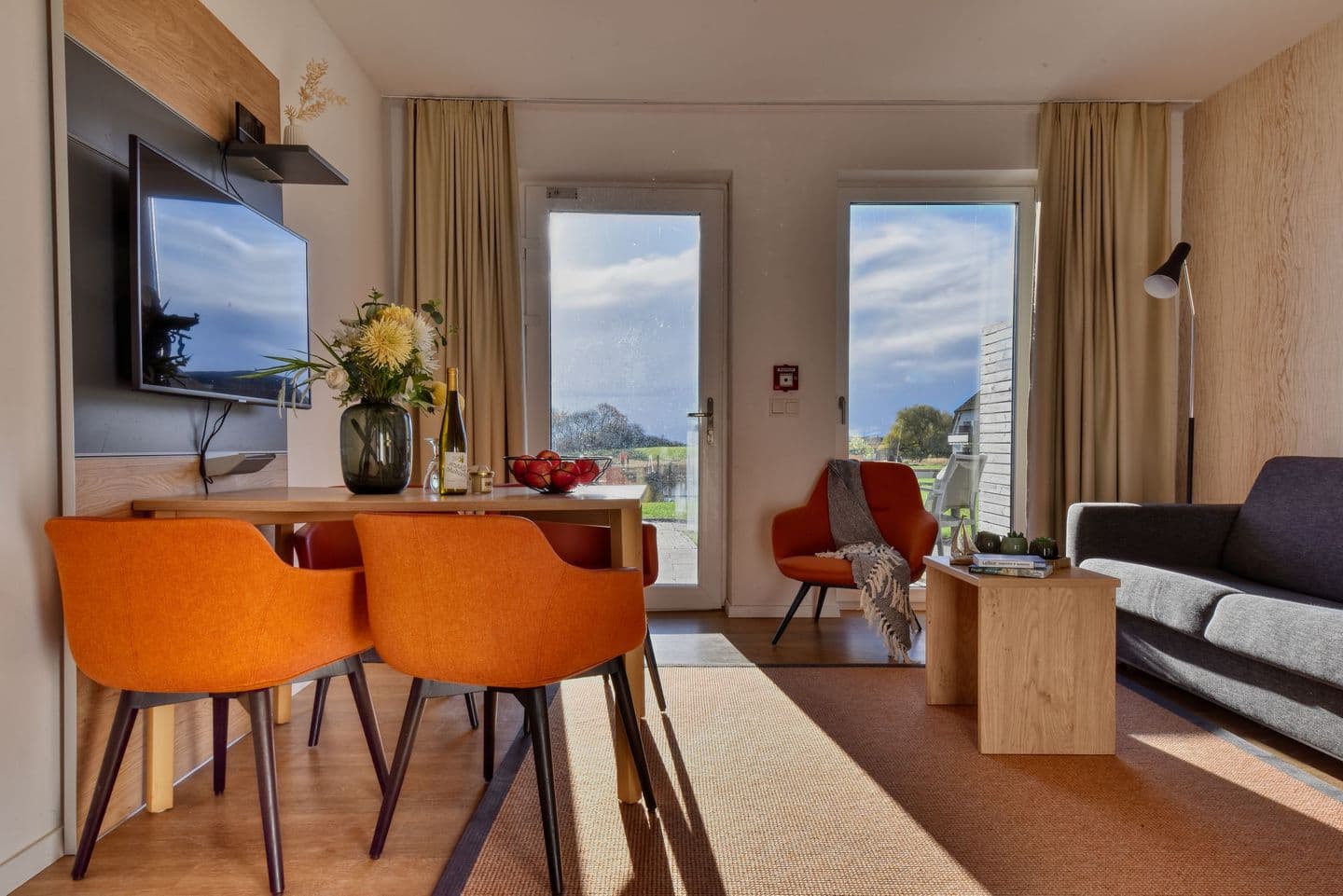 Ferienwohnung Goldammer 03 im Wreecher Idyll Rügen in Wreechen – Wohnzimmer