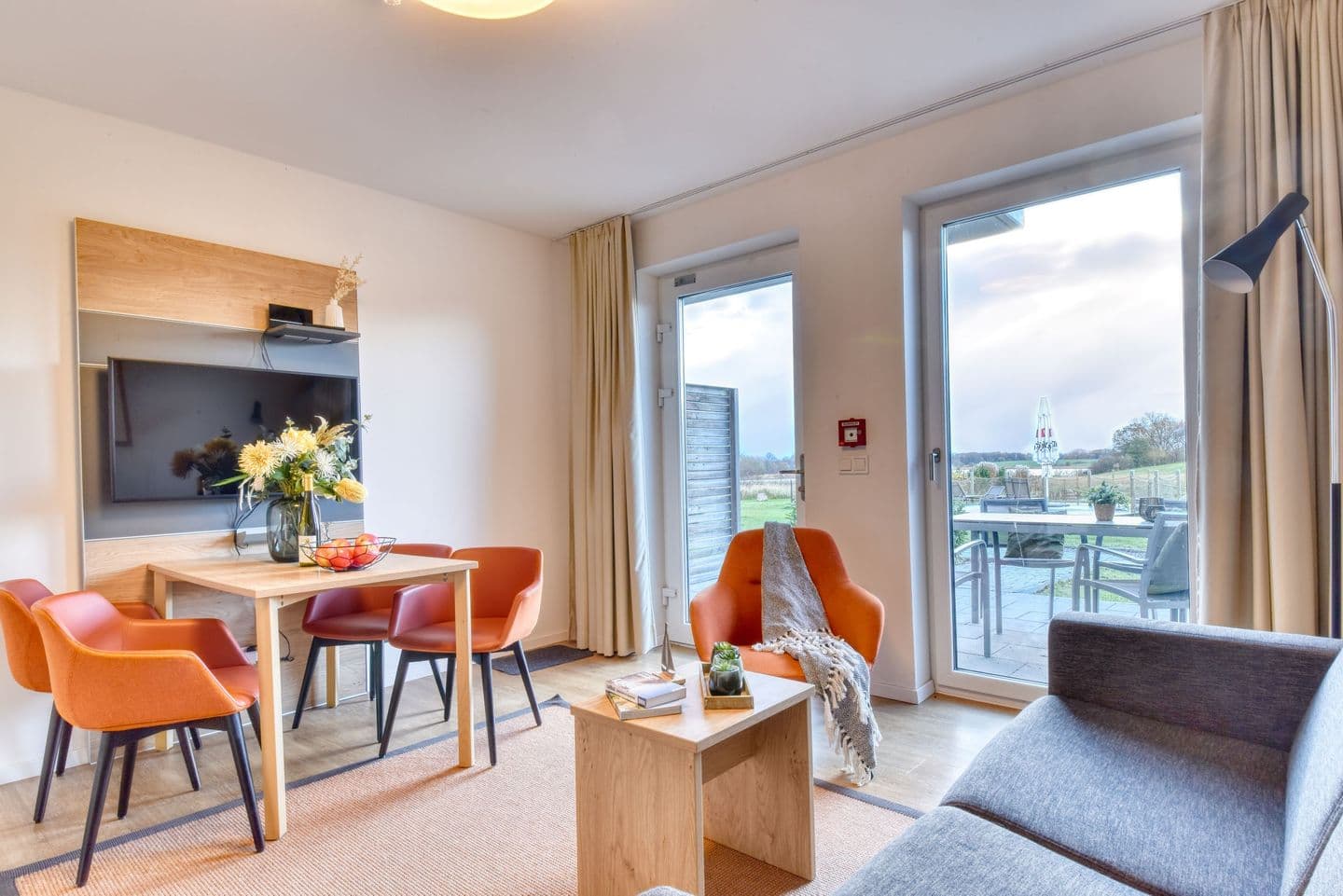 Ferienwohnung Goldammer 03 im Wreecher Idyll Rügen in Wreechen – Wohnzimmer