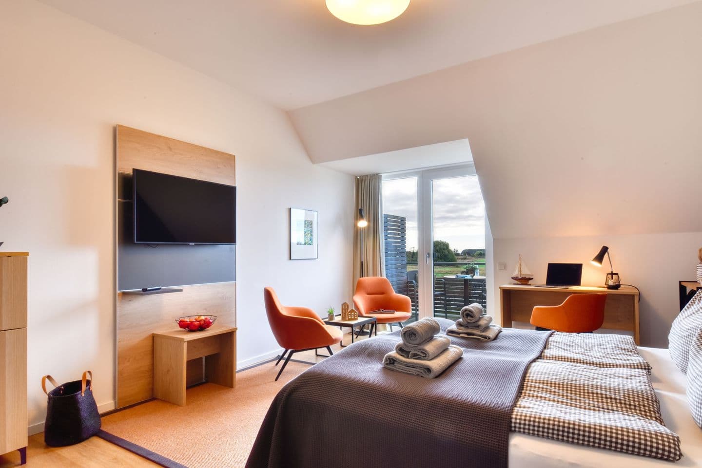 Ferienwohnung Grasmücke 09 im Wreecher Idyll Rügen in Wreechen – Wohnzimmer