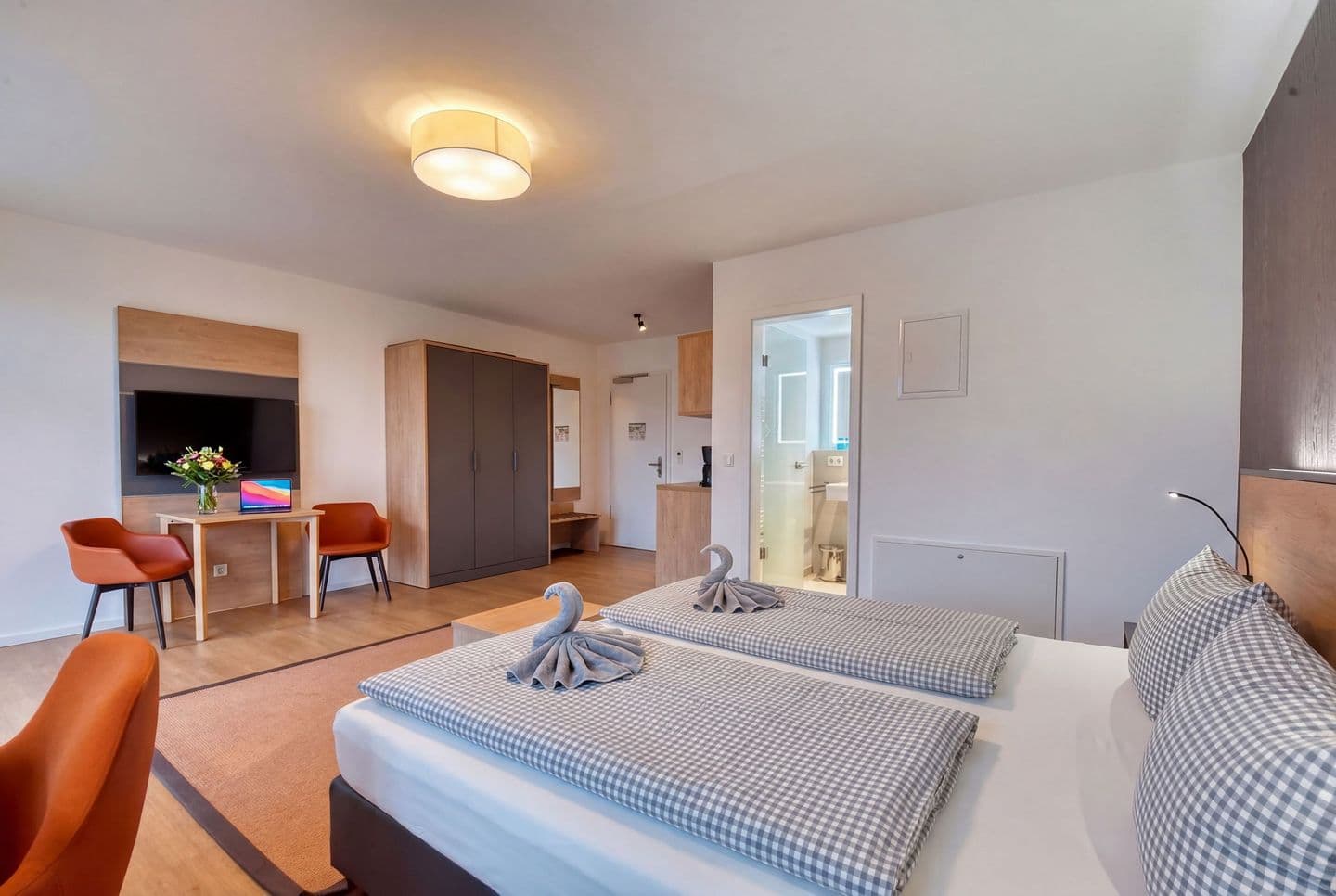 Ferienwohnung Graureiher 18 im Wreecher Idyll Rügen in Wreechen – Wohnzimmer