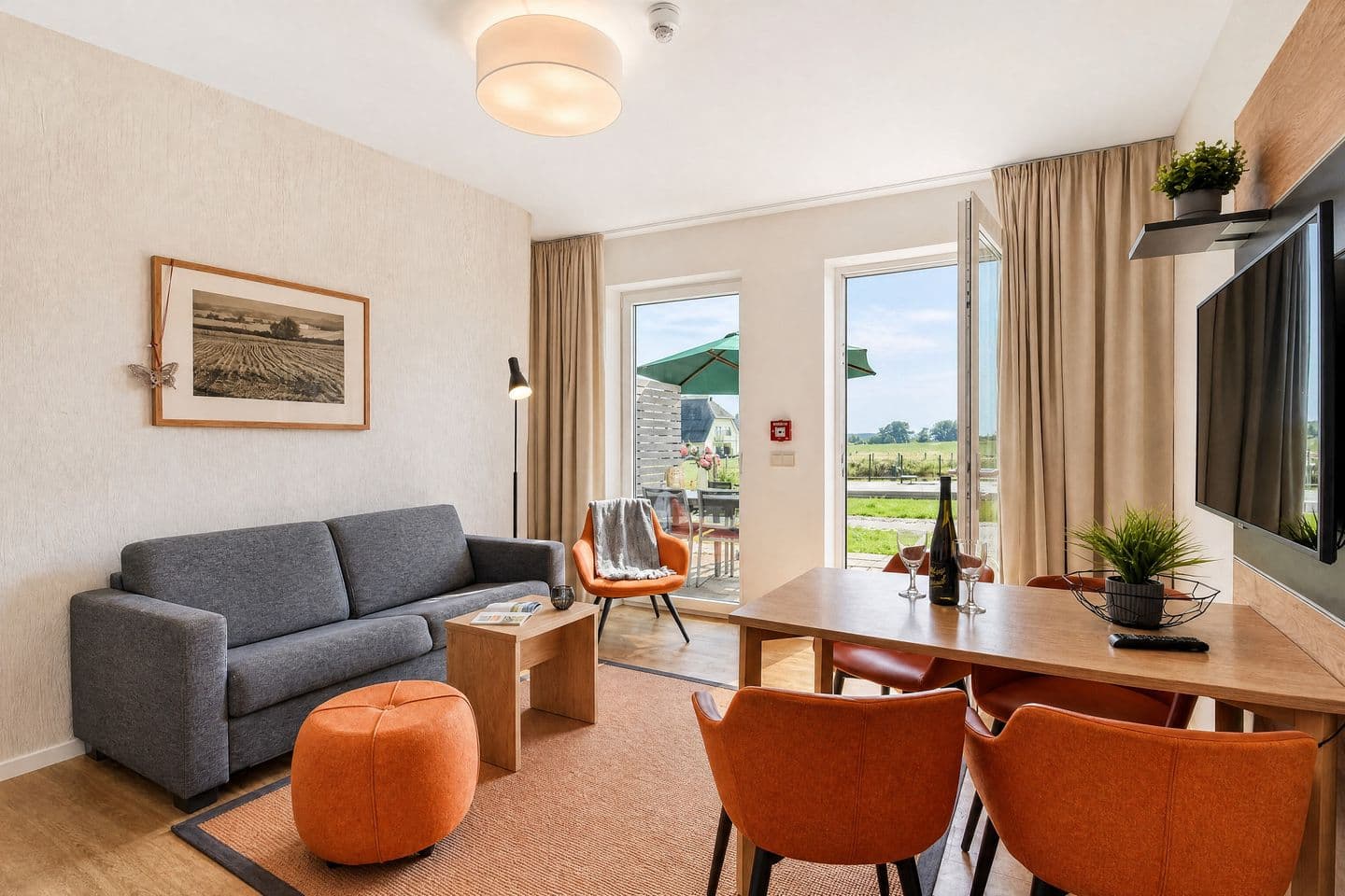 Ferienwohnung Grünfink 04 im Wreecher Idyll Rügen in Wreechen – Wohnzimmer