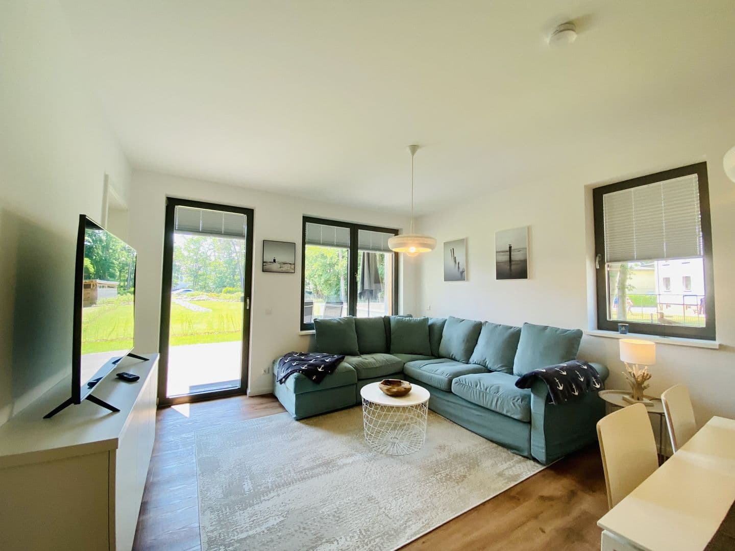 Ferienwohnung Inselglück 3 Parkvillen Carlota und Candela Baabe in Baabe – Wohnzimmer