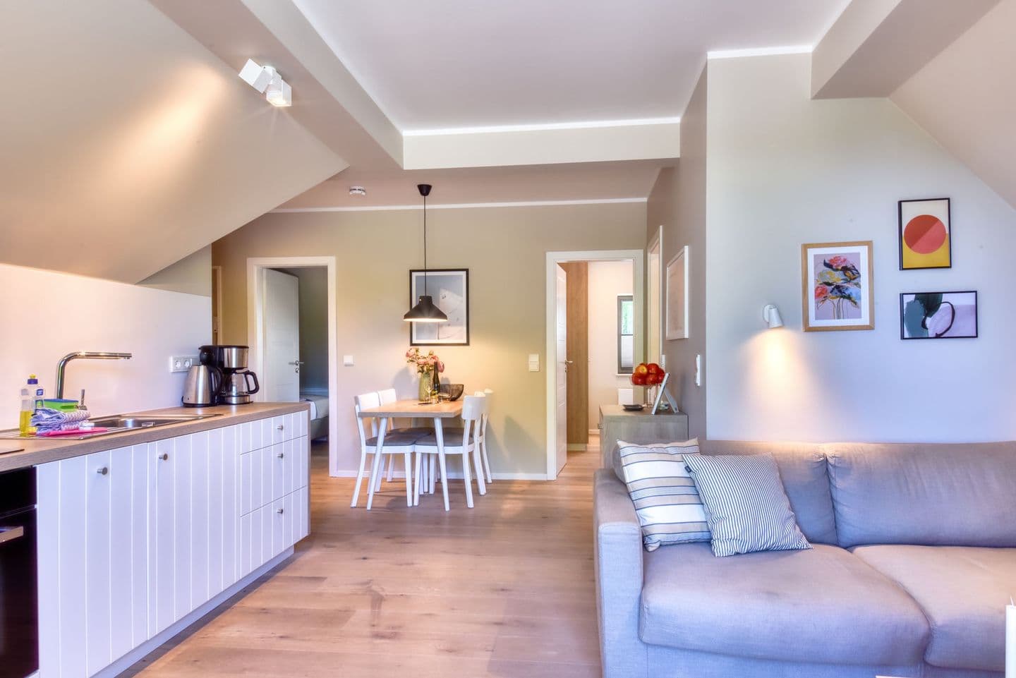 Ferienwohnung Kleines Sanddorn 26 Feriendorf Klein Stresow Rügen in Klein Stresow – Wohnzimmer