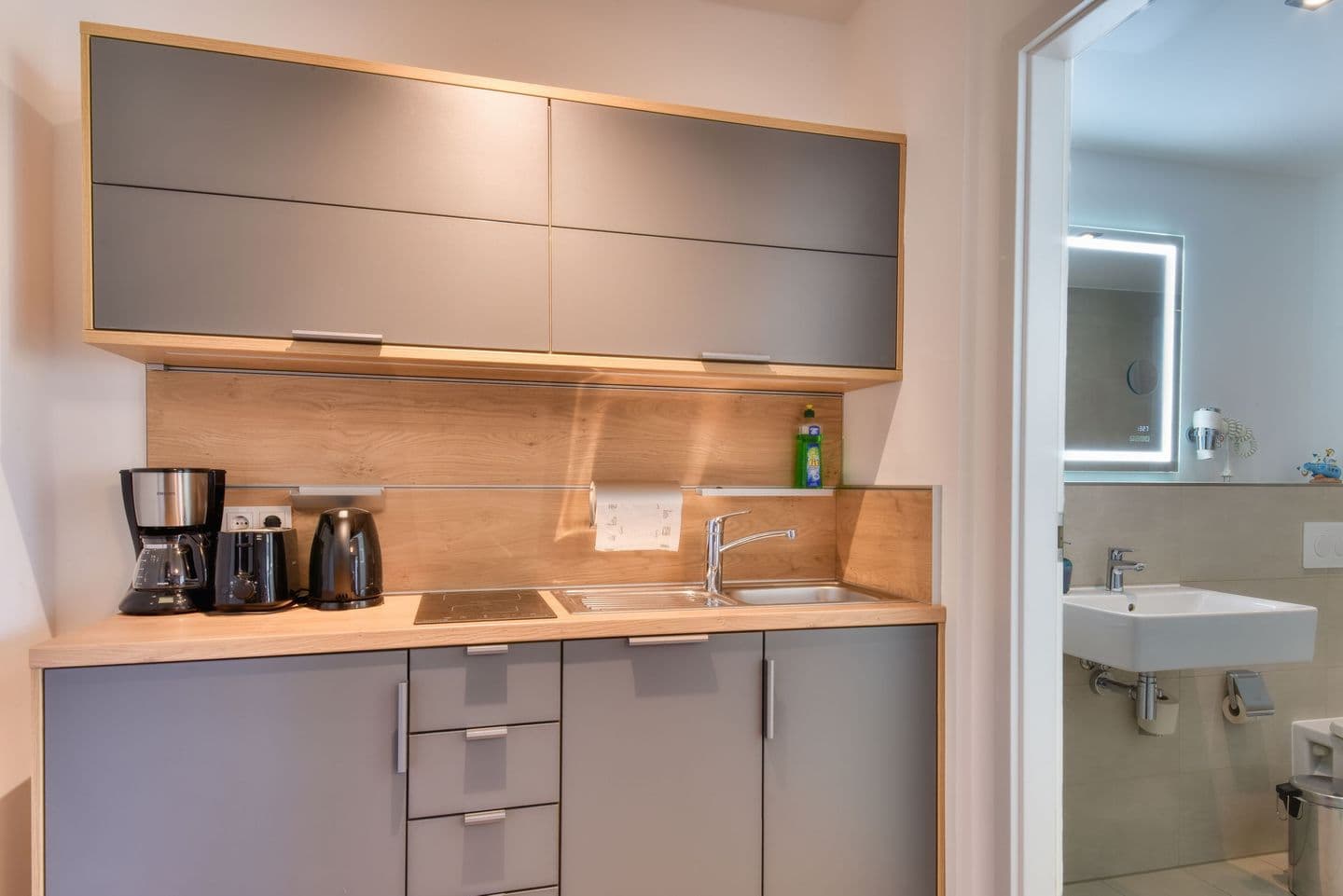 Ferienwohnung Kohlmeise 28 im Wreecher Idyll Rügen in Wreechen – Küche