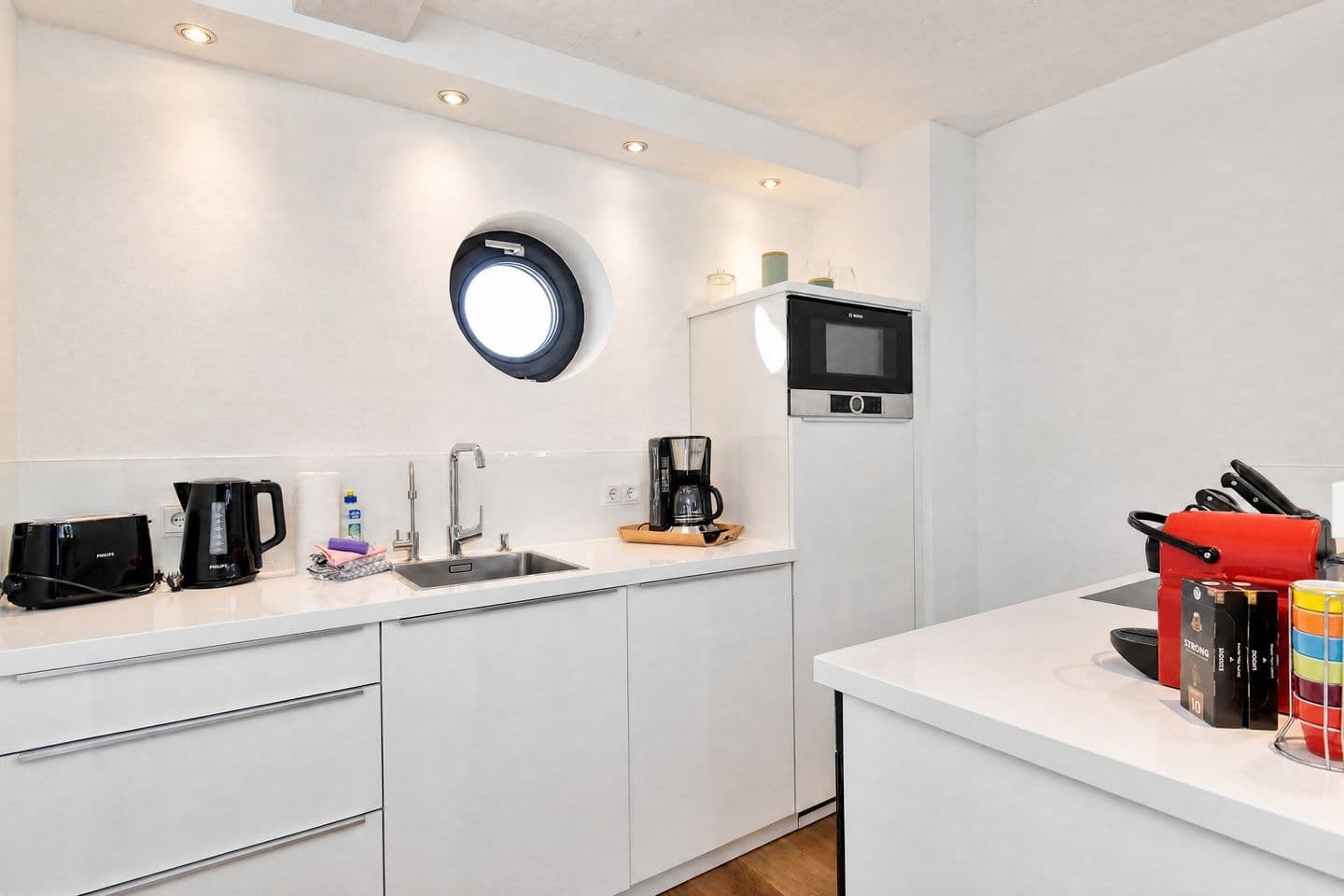 Ferienwohnung Lotsenloft 16 im Haus Düne 7 in Prora – Küche