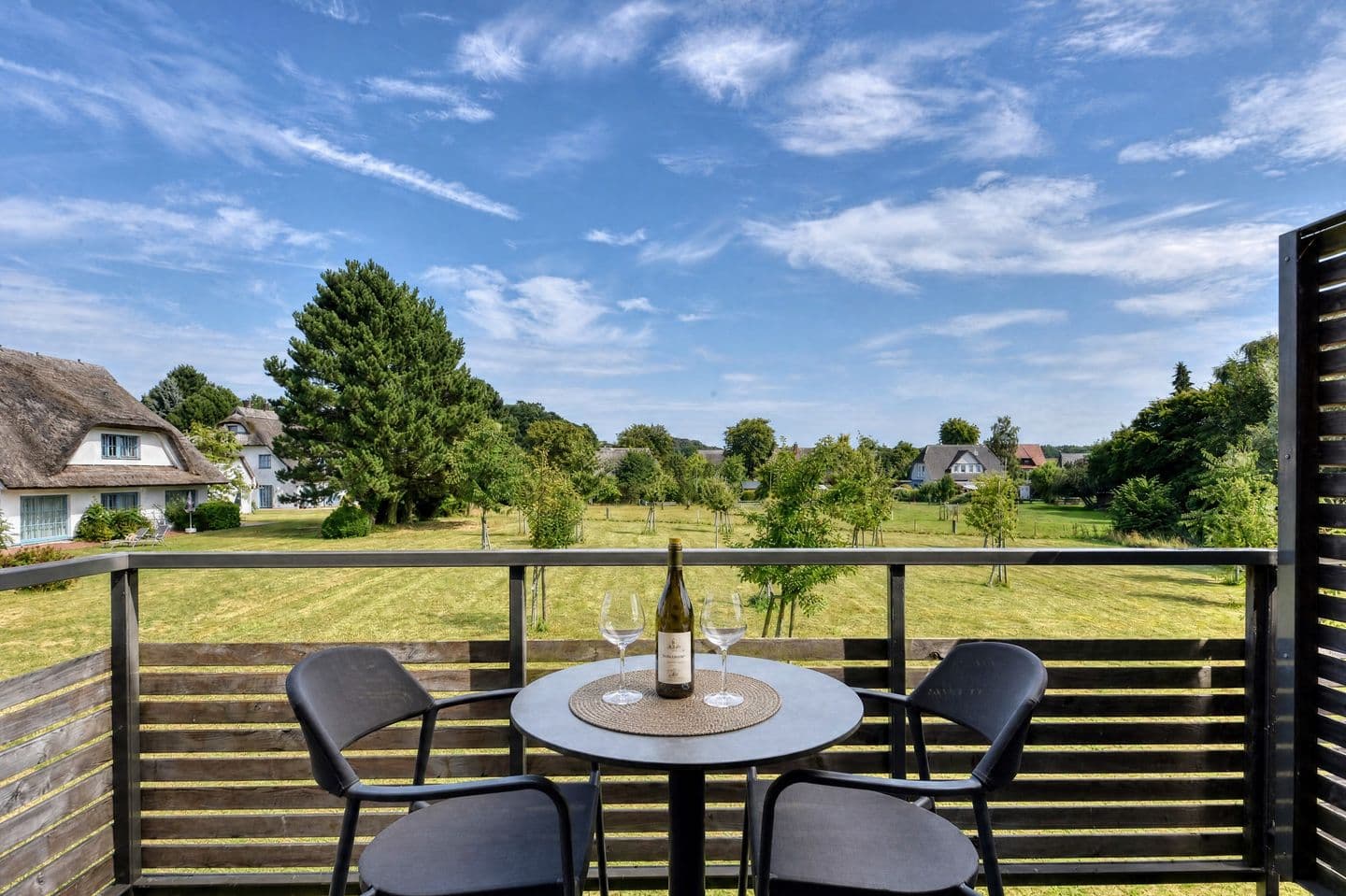 Ferienwohnung Mantelmöwe 32 im Wreecher Idyll Rügen in Wreechen – Balkon