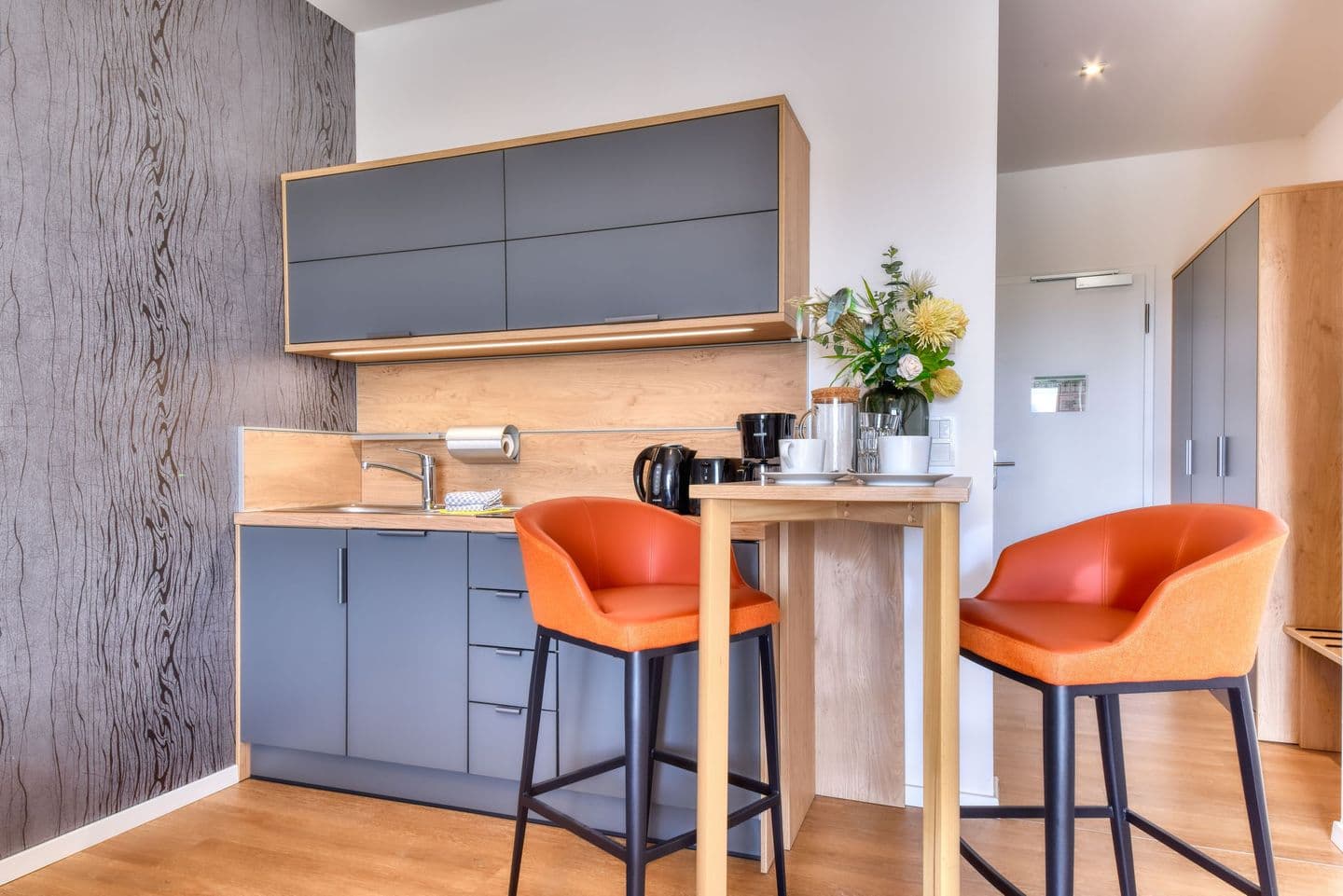 Ferienwohnung Mauersegler 14 im Wreecher Idyll Rügen in Wreechen – Küche