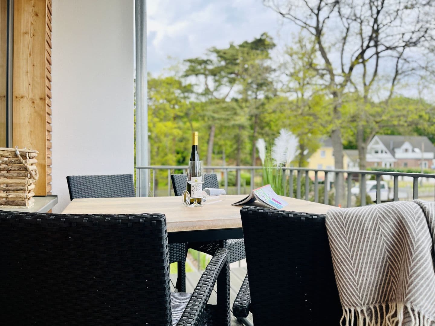 Ferienwohnung Morgensonne 16 Parkvillen Carlota und Candela Baabe in Baabe – Balkon