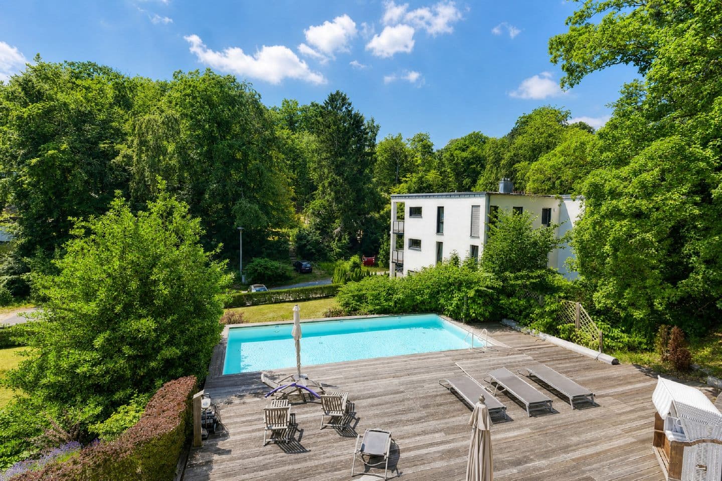 Ferienwohnung Muschel in der Villa Rex Sellin in Sellin – Poolblick