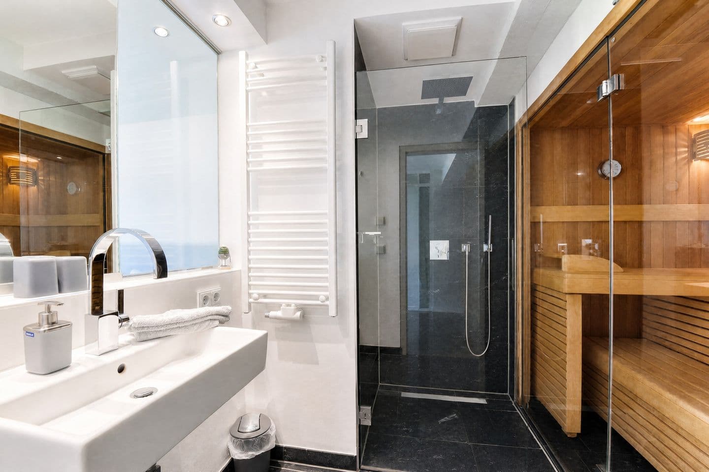 Ferienwohnung Ostseeloft 5 im Haus Prora Düne 7 in Prora – Badezimmer