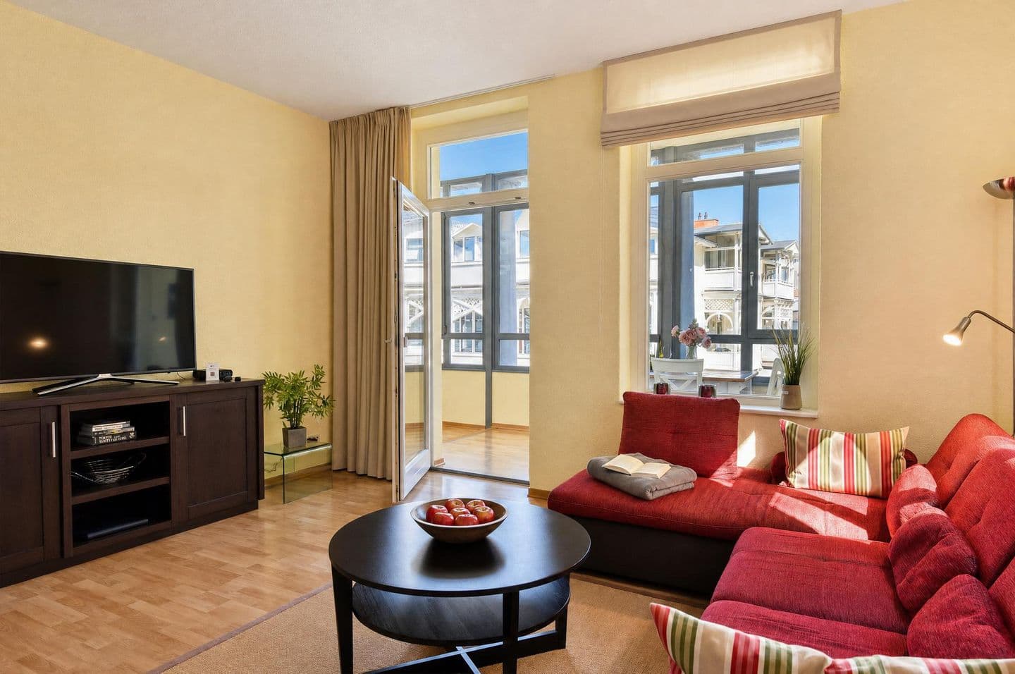 Ferienwohnung "Seestern" in der Villa Odin Sellin in Sellin – Wohnzimmer
