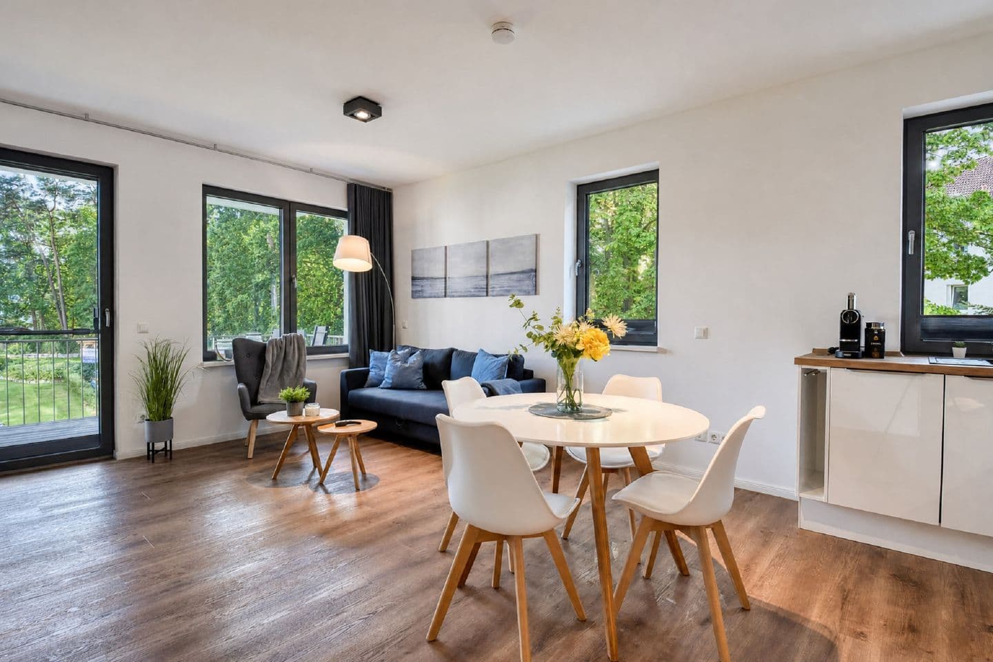 Ferienwohnung Strandläufer 7 Parkvillen Carlota und Candela Baabe in Baabe – Wohnzimmer