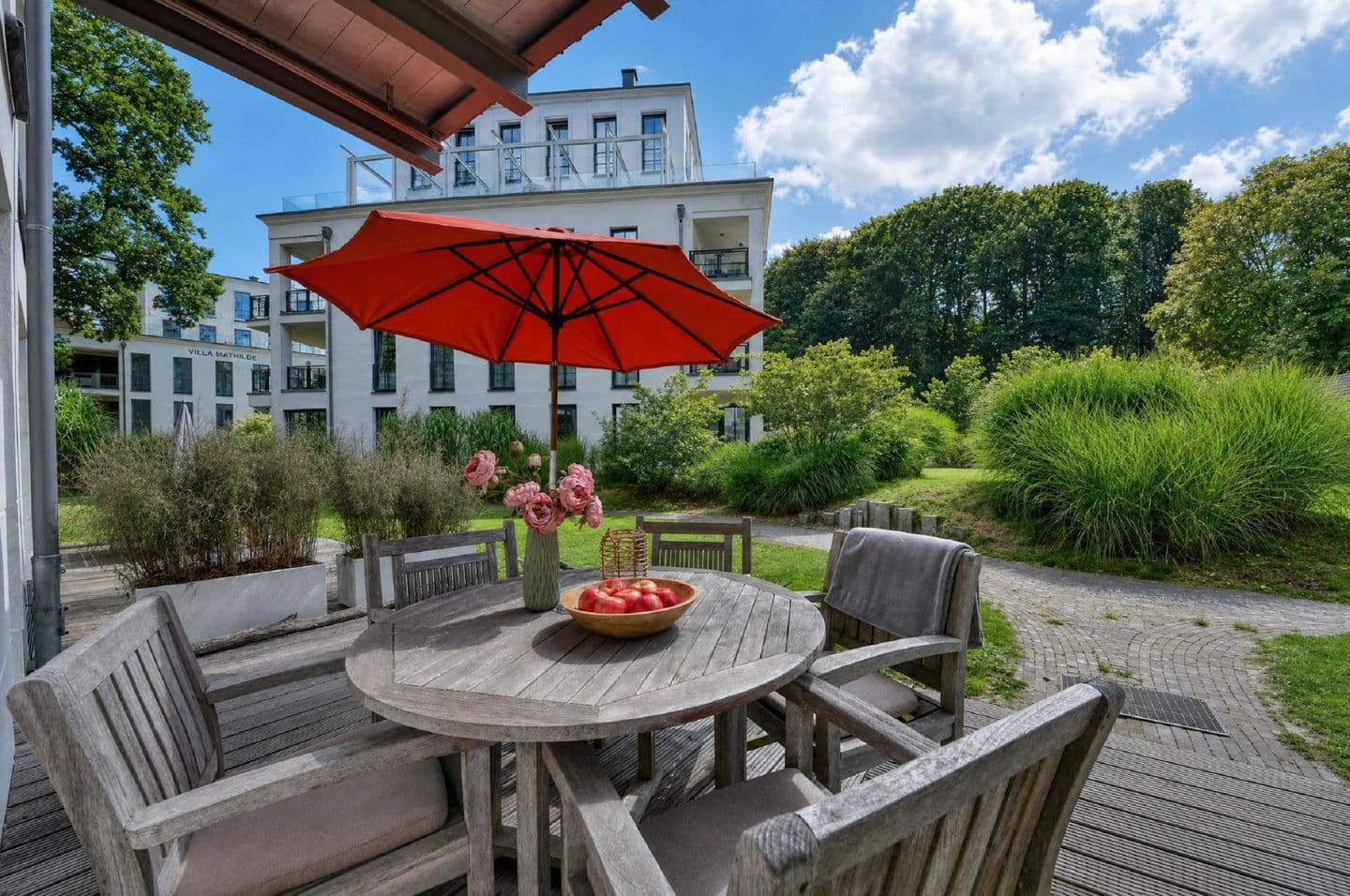Ferienwohnung Strandlounge in den Parkvillen Binz in Binz – Terrasse
