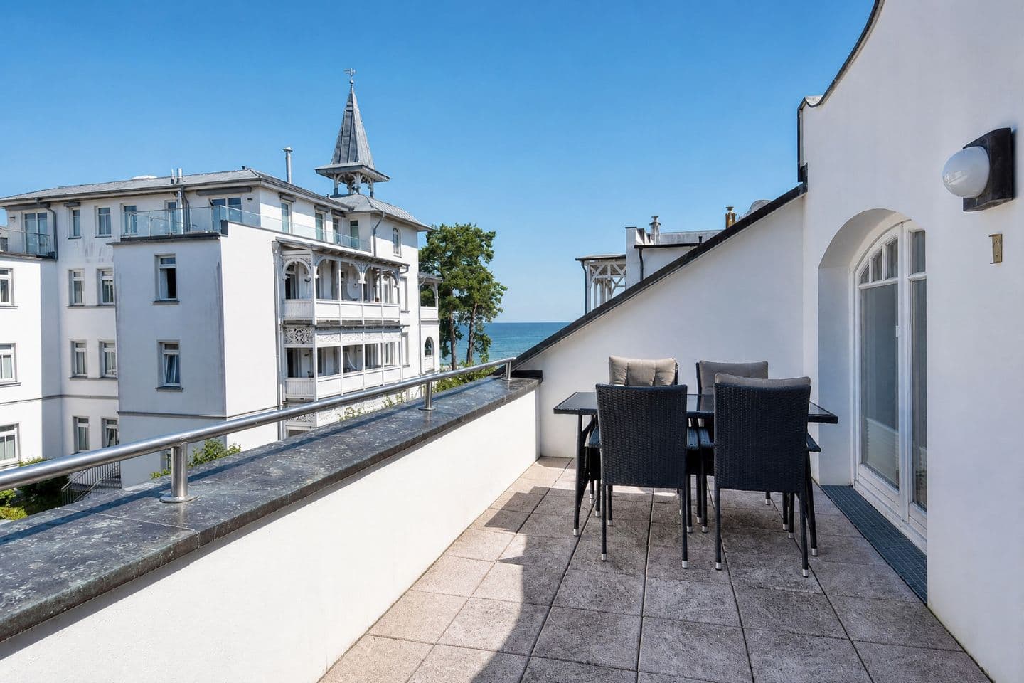 Ferienwohnung Strandnest in der Villa Gudrun Binz in Binz – Balkon