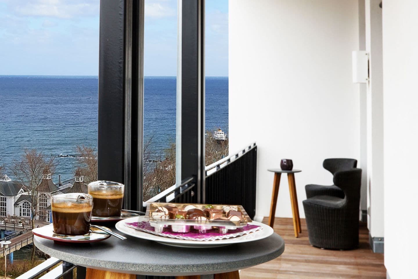 Ferienwohnung Strandsuite DELUXE & SPA 25 / Villa Philine Sellin in Sellin – Balkon