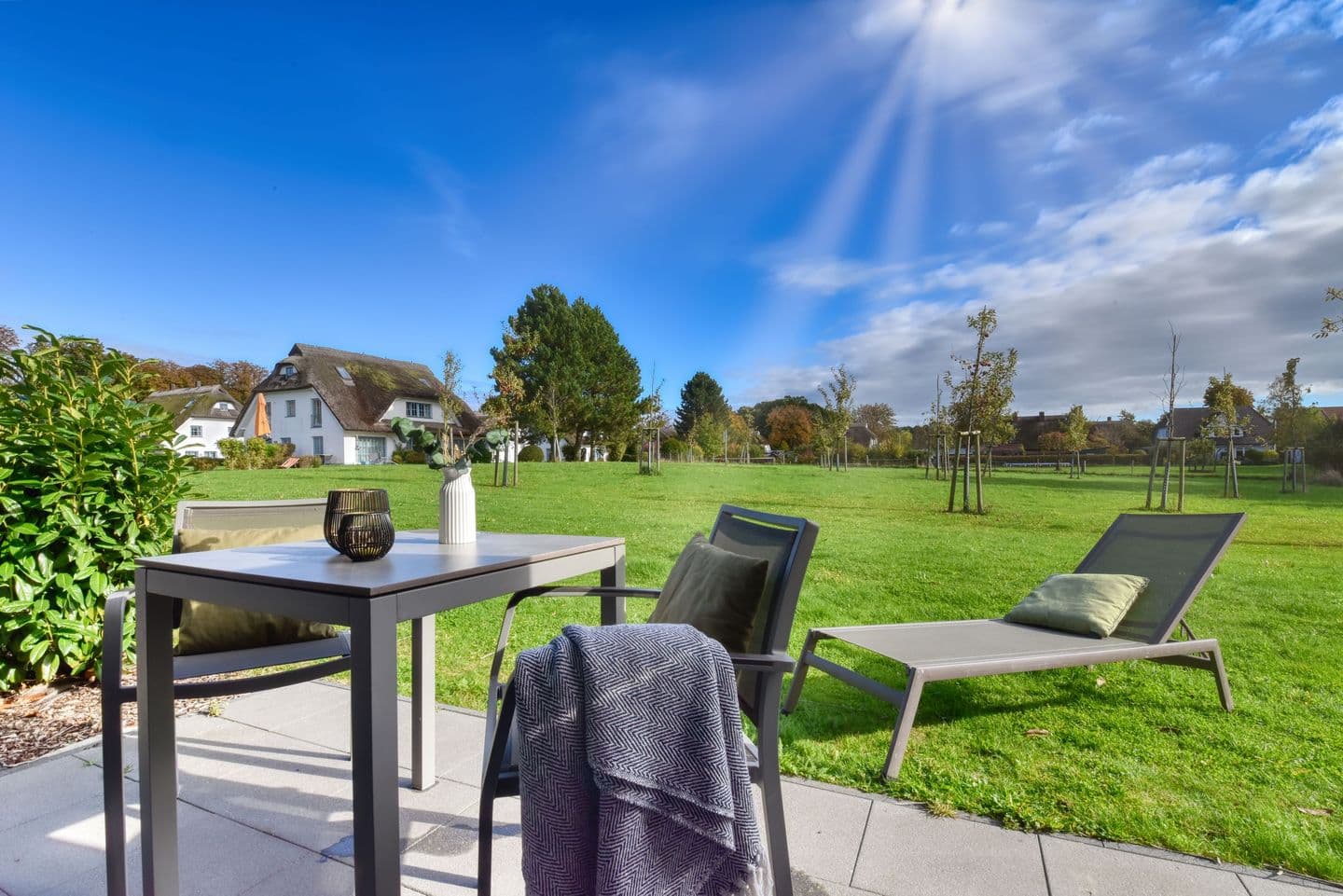 Ferienwohnung Sturmtaucher 24 im Wreecher Idyll Rügen in Wreechen – Terrasse