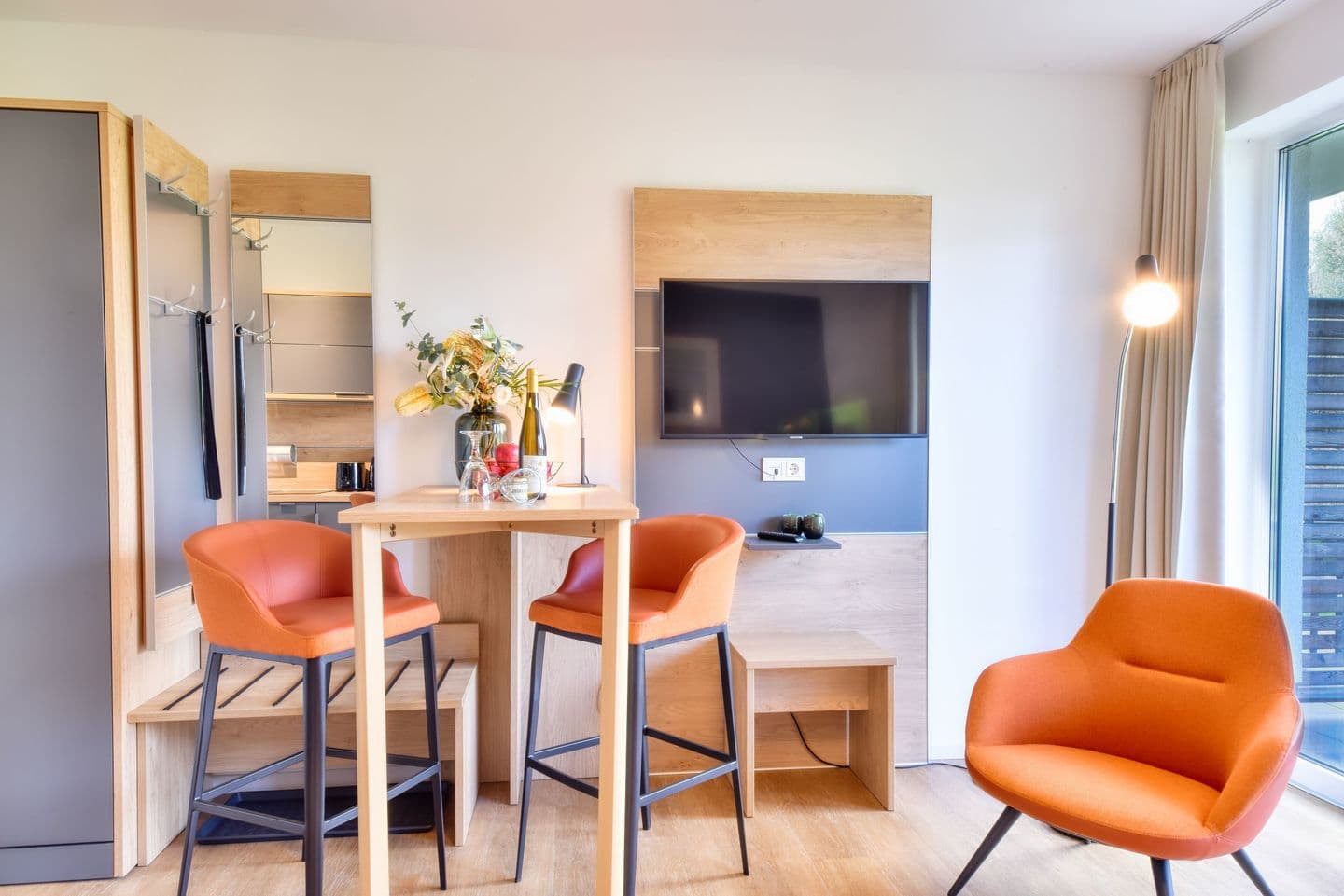 Ferienwohnung Waldkauz 23 im Wreecher Idyll Rügen in Wreechen – Wohnzimmer