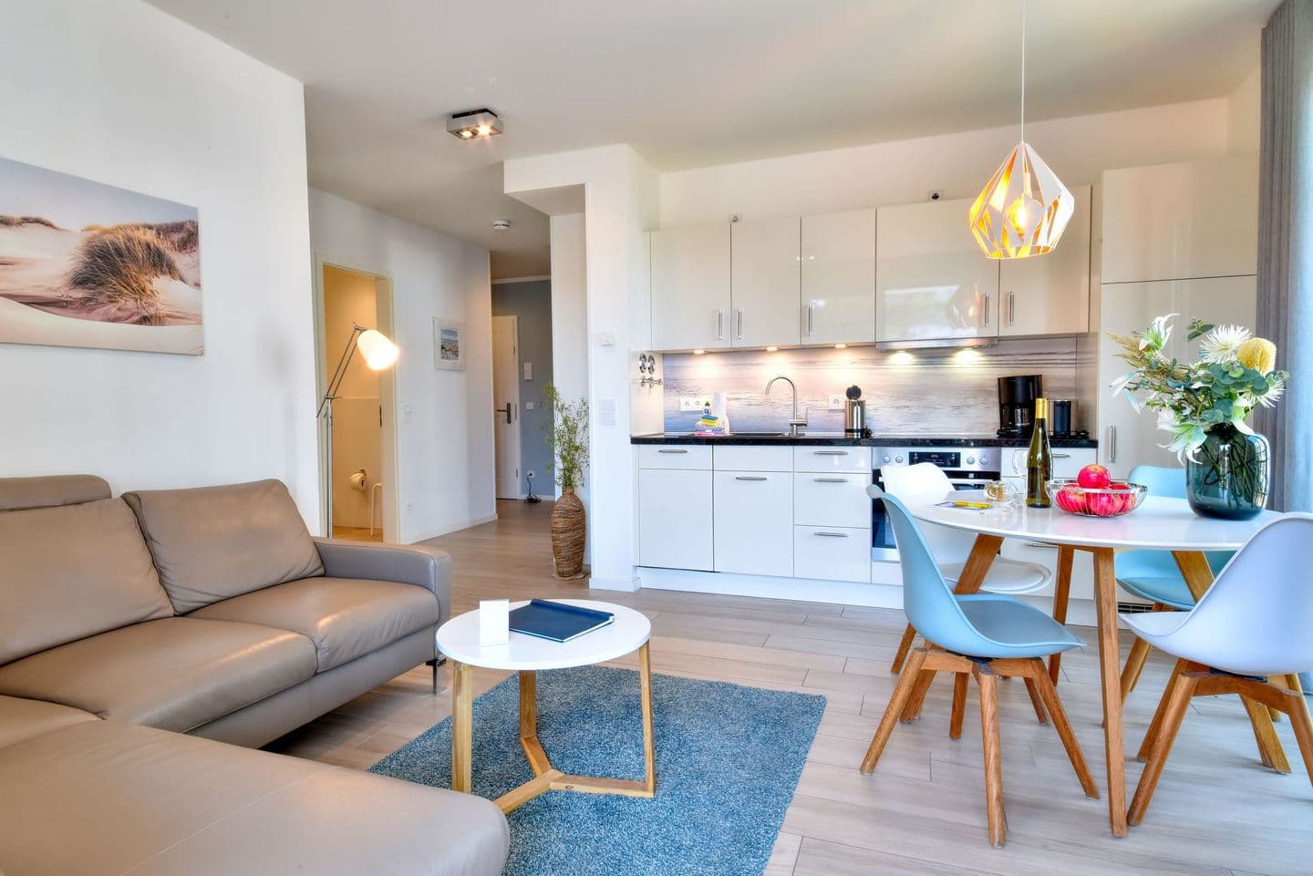 Ferienwohnung Wellenreiter 6 Villa Sofie Binz in Binz – Wohnzimmer