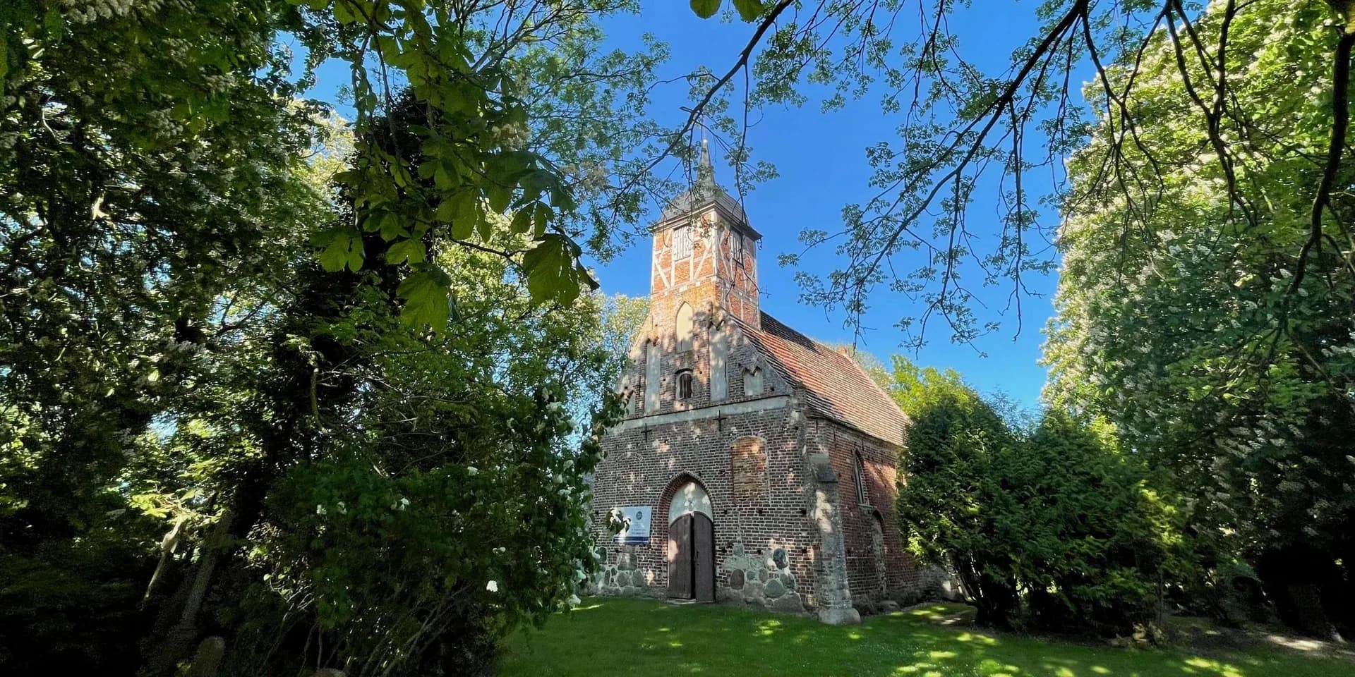 Kulturkirche Landow: Ein fast vergessener Ort